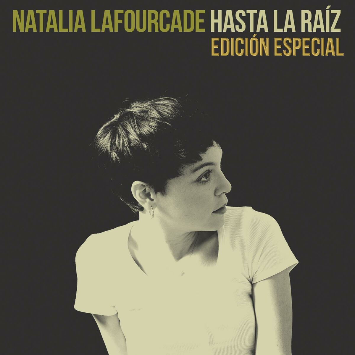 Natalia Lafourcade - Hasta La Raiz (Standard Black)