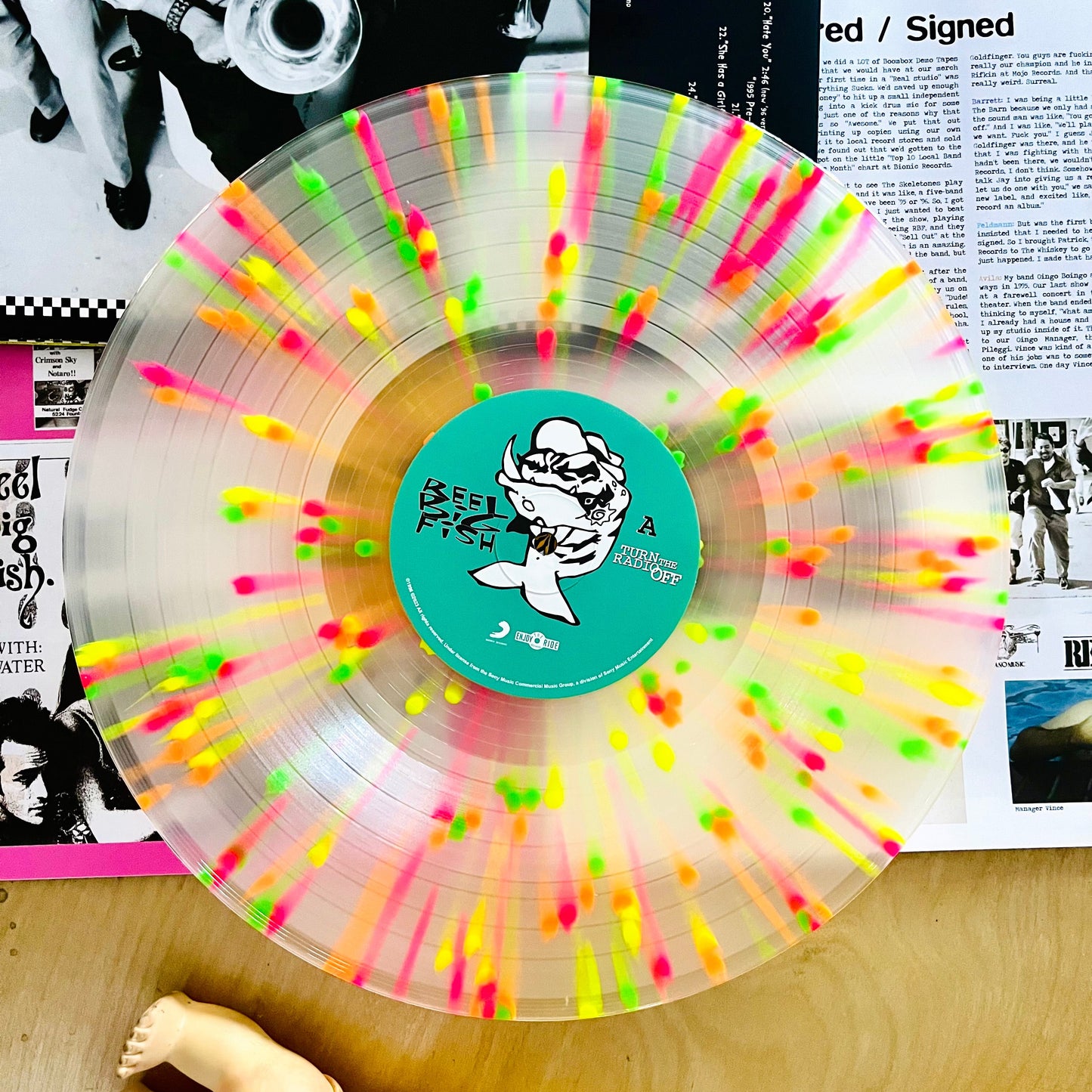 Reel Big Fish - Turn The Radio Off (Deluxe 2LP Splatter & Tri Stripe Colored Limited 350 Copies)