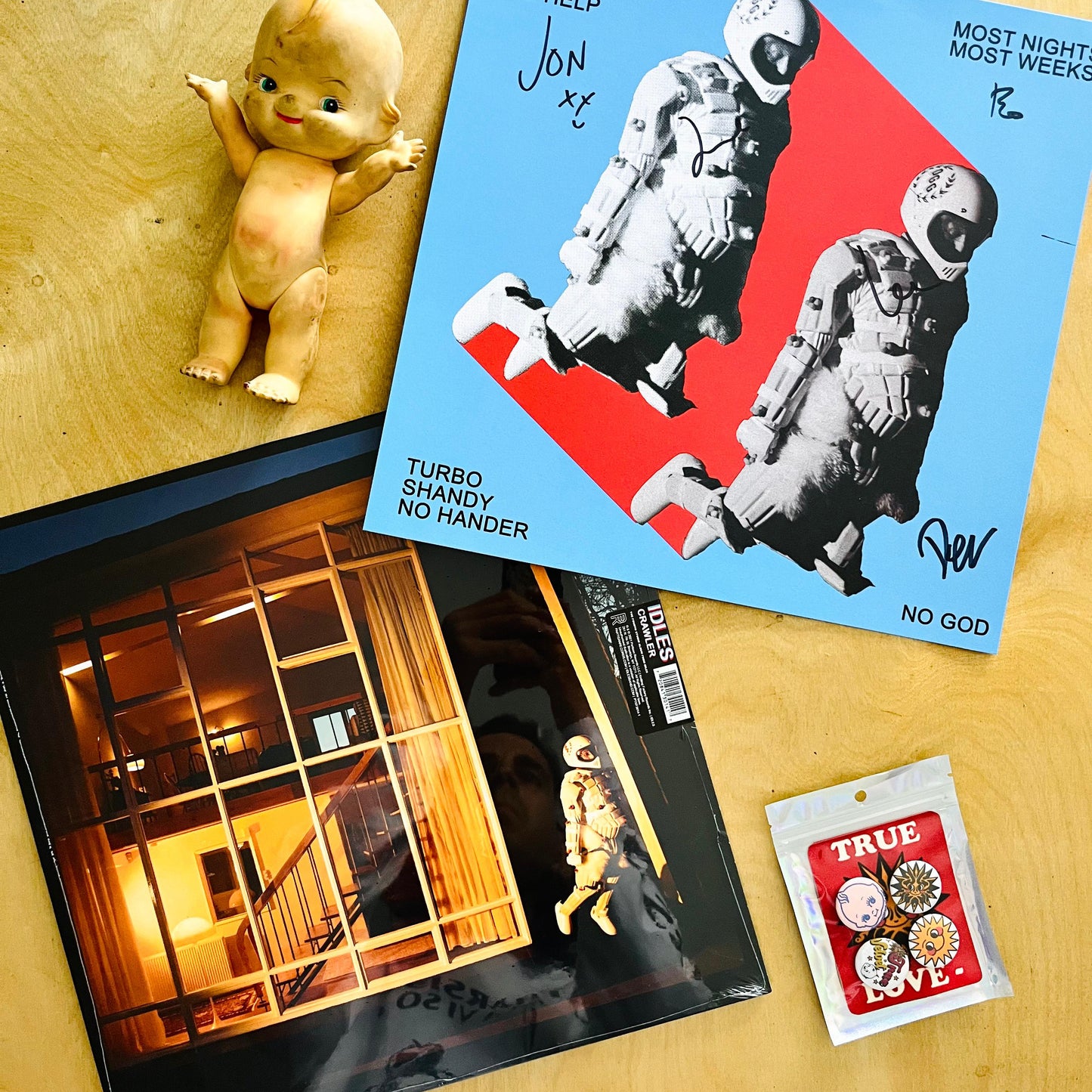 IDLES - Crawler (Black Vinyl + Postcard 12x12 Firmado)